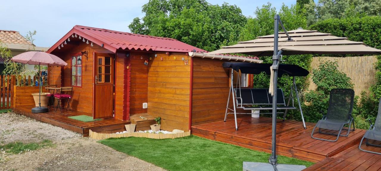 Le Chalet Des Dany Saint-Mamert-du-Gard エクステリア 写真