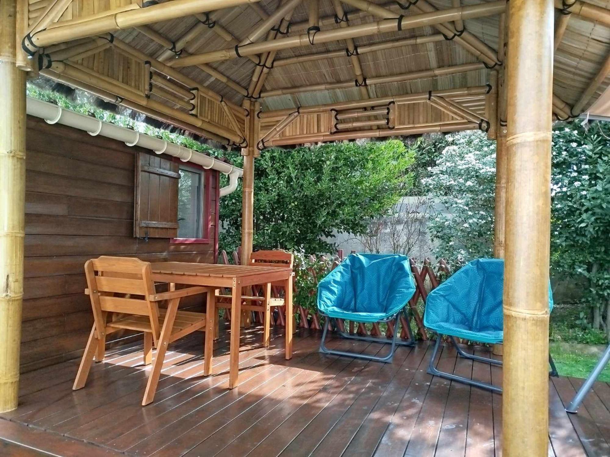 Le Chalet Des Dany Saint-Mamert-du-Gard エクステリア 写真